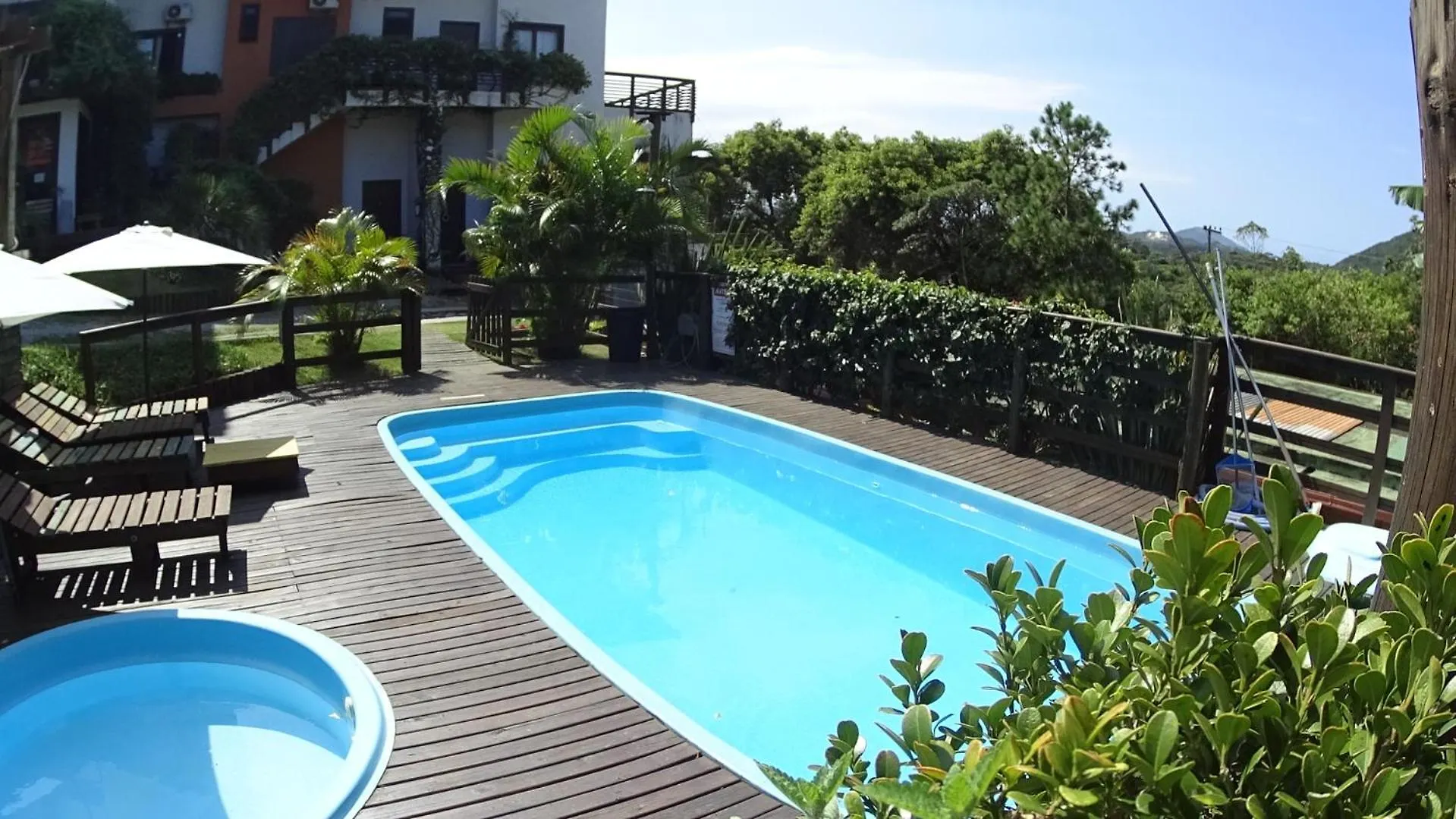 Vila Tamu Praia do Rosa Casa de Férias