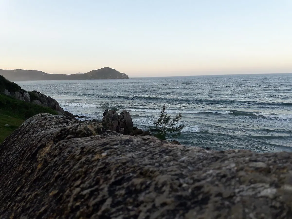 Vila Tamu Praia do Rosa 0*,